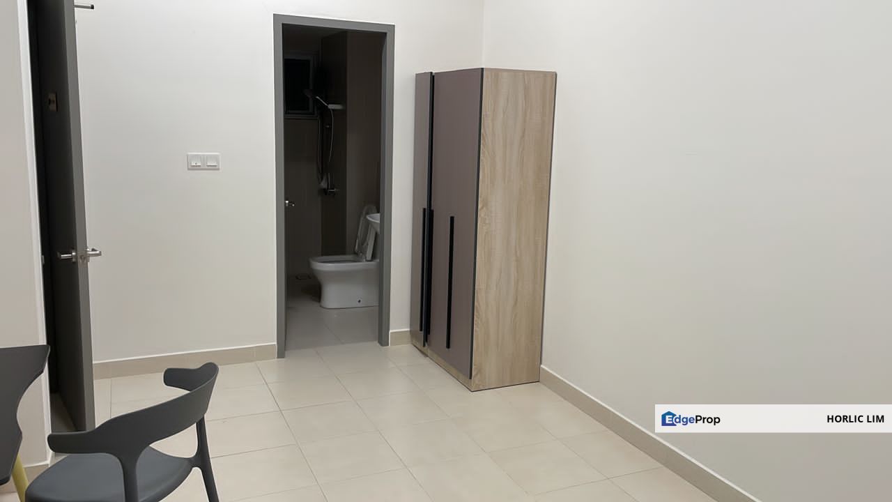 Rimbayu Cheap Master Room For Rent - Immediate Move In, Selangor, Telok Panglima Garang