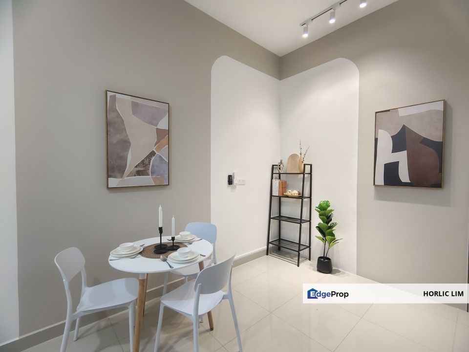 Rimbayu Condo Medium Room For Rent - Ready to Move In, Selangor, Telok Panglima Garang