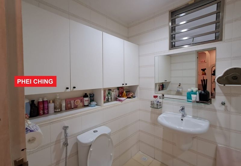 The View (Twin Towers)