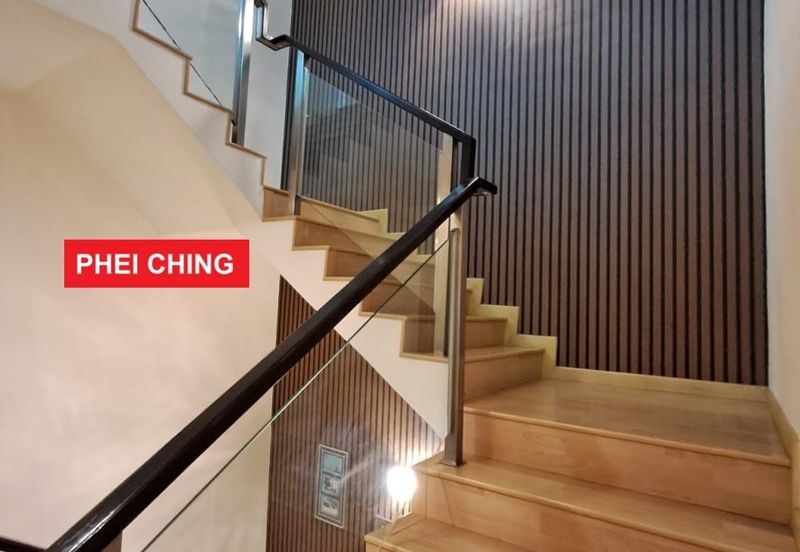 The View (Twin Towers)