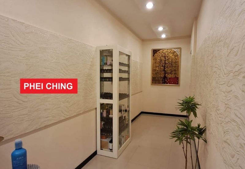 The View (Twin Towers)