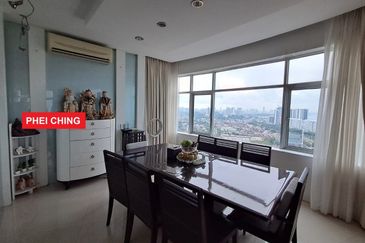 The View (Twin Towers)