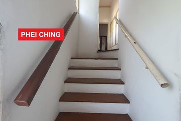 Timeless Bungalow with Large Land in Bukit Gelugor for SALE - RM4,900,000 negotiable 