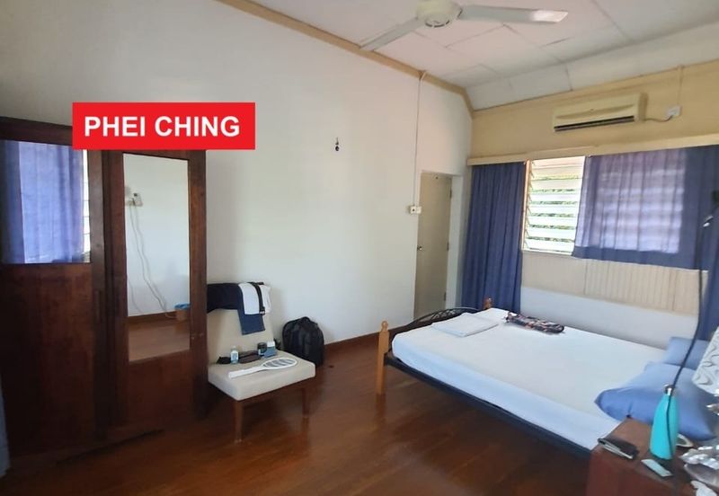 Timeless Bungalow with Large Land in Bukit Gelugor for SALE - RM4,900,000 negotiable 