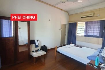 Timeless Bungalow with Large Land in Bukit Gelugor for SALE - RM4,900,000 negotiable 