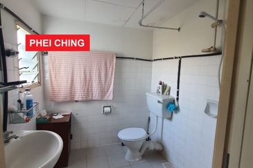 Timeless Bungalow with Large Land in Bukit Gelugor for SALE - RM4,900,000 negotiable 