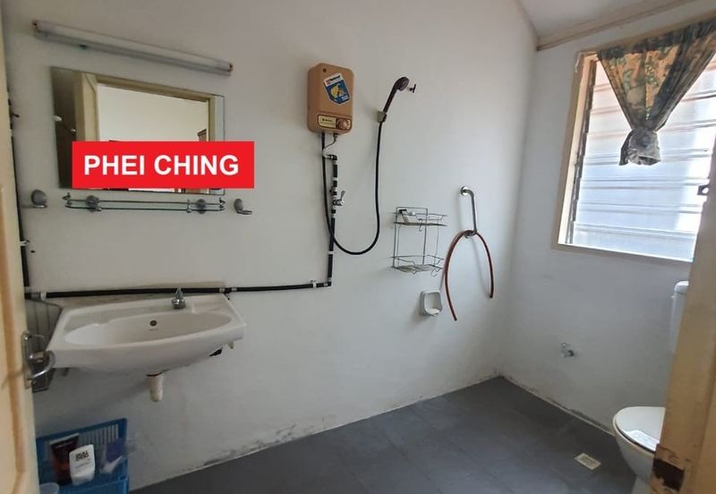 Timeless Bungalow with Large Land in Bukit Gelugor for SALE - RM4,900,000 negotiable 