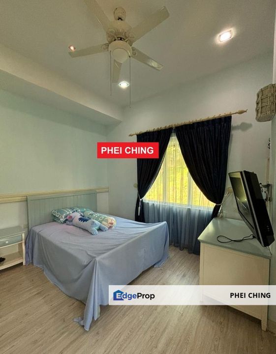 Gelugor - 3.5 Storey Bungalow @ Asia Hills for SALE - RM1.9M, Penang, Bukit Jambul