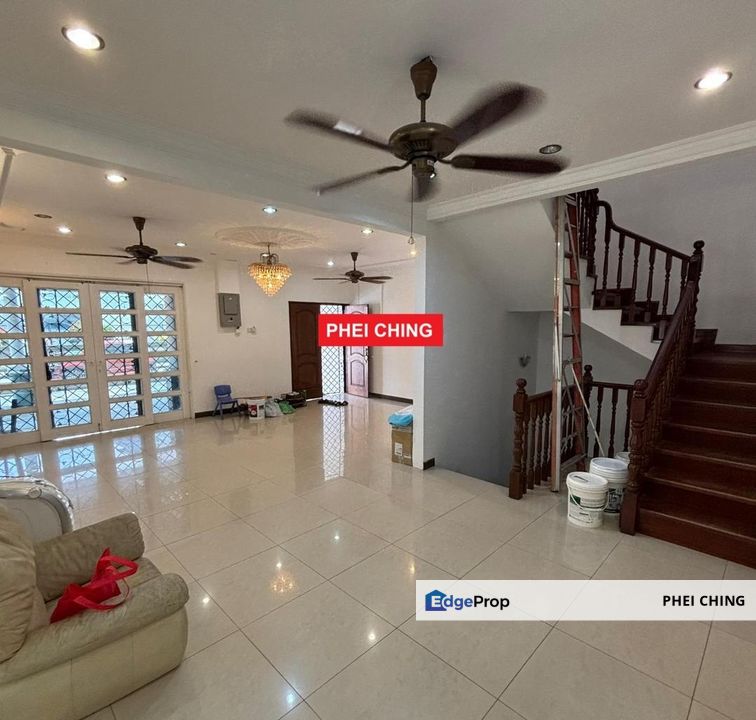 Taman Century, Batu Uban, Georgetown - Spacious Freehold 2.5 Storey Terrace for SALE - RM1,600,000, Penang, Batu Uban