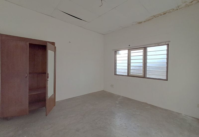 Tingkat Pantai Jerjak 