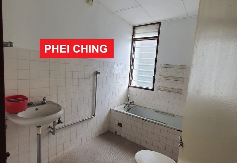 Tingkat Pantai Jerjak 