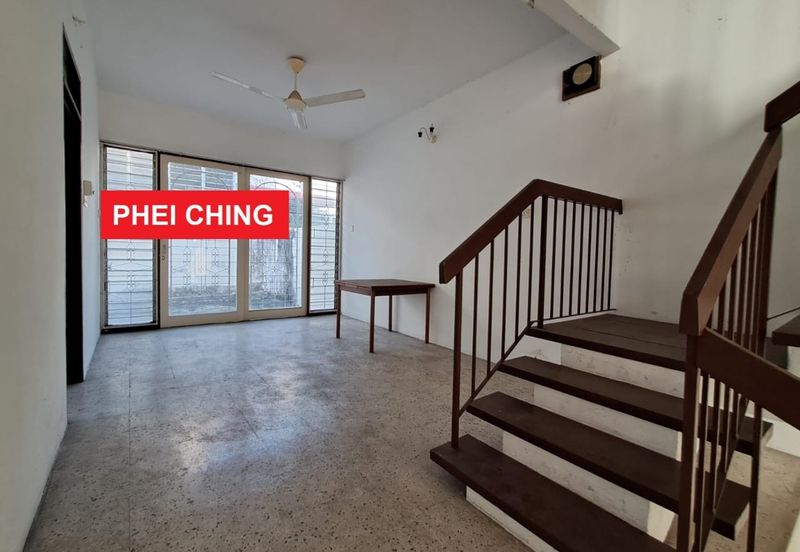 Tingkat Pantai Jerjak 