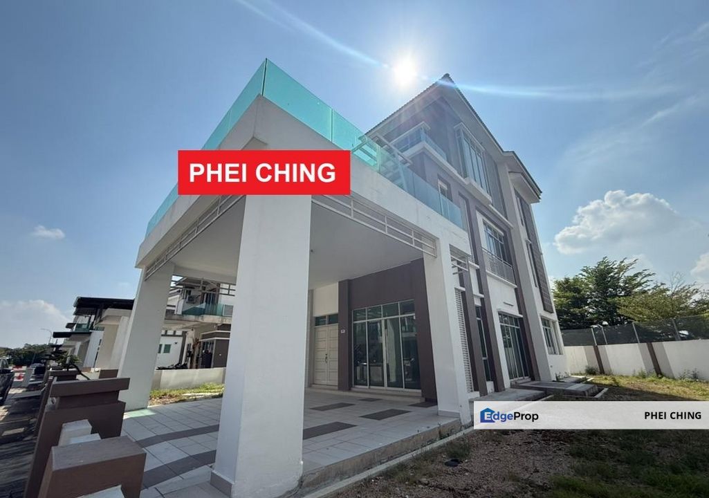 Royale Nova @ Tambun - Freehold Bungalow for Sale (Below Market Price), Penang, Bukit Minyak