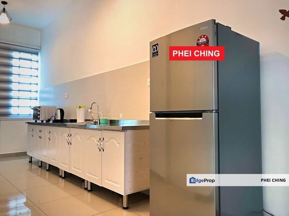 Batu Maung - 3 Storey Freehold Fully Rennovated & Fully Furnished Terrace for SALE RM1,200,000 / RENT RM2,600, Penang, Bayan Lepas