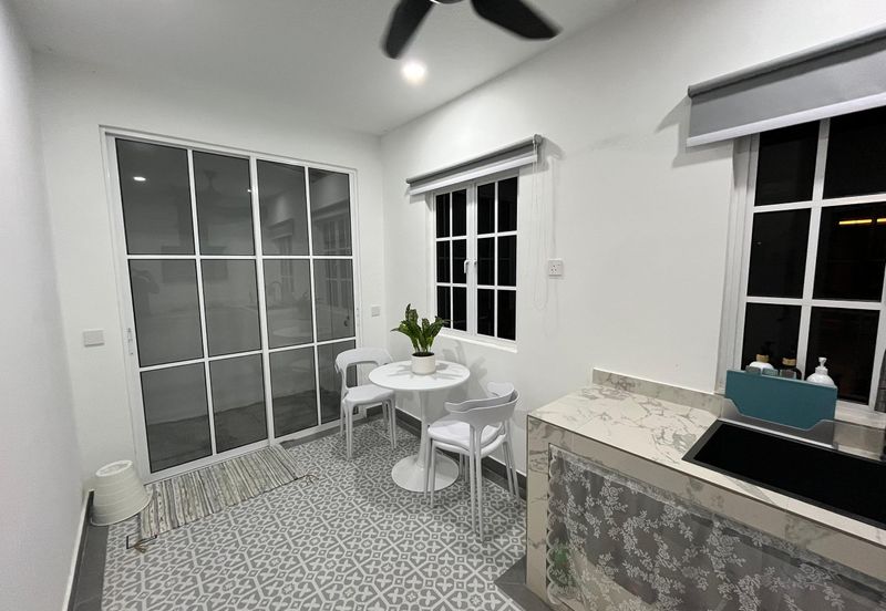 Serenia Adiva @ Serenia City