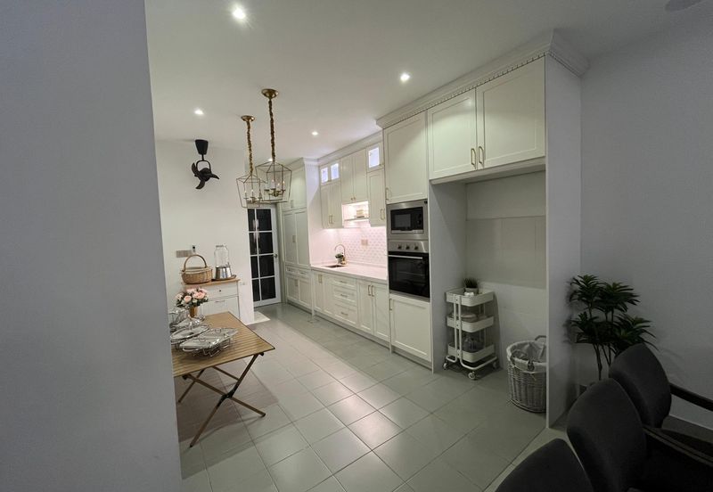 Serenia Adiva @ Serenia City