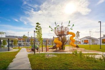 Robin @ Bandar Rimbayu