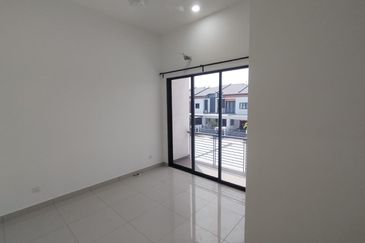 Robin @ Bandar Rimbayu