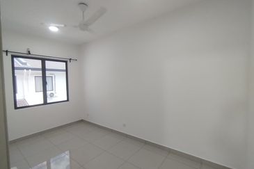 Robin @ Bandar Rimbayu