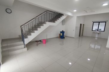 Robin @ Bandar Rimbayu