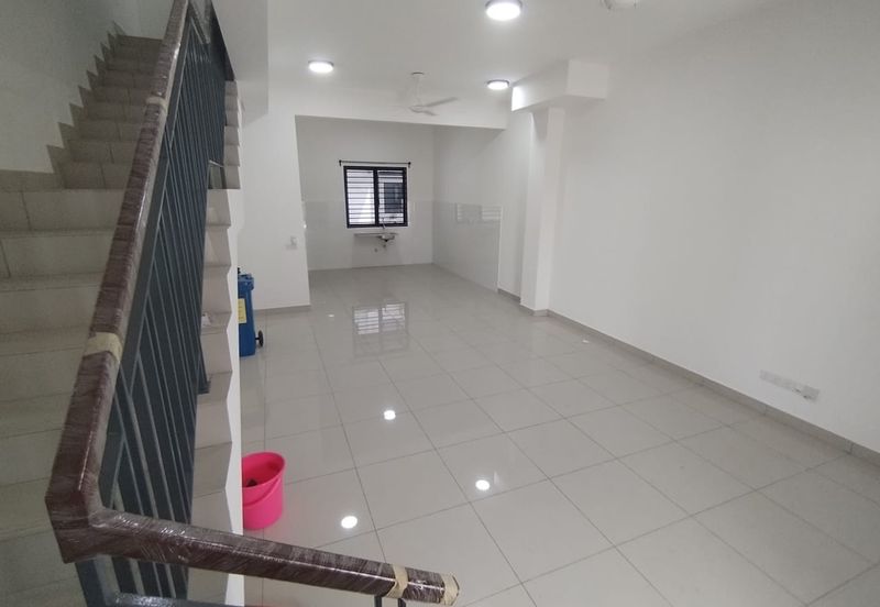 Robin @ Bandar Rimbayu