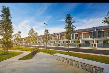 Robin @ Bandar Rimbayu