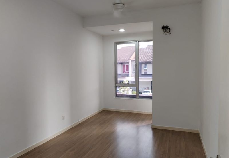 Arahsia Residences, Tropicana Aman