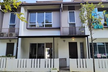 Arahsia Residences, Tropicana Aman