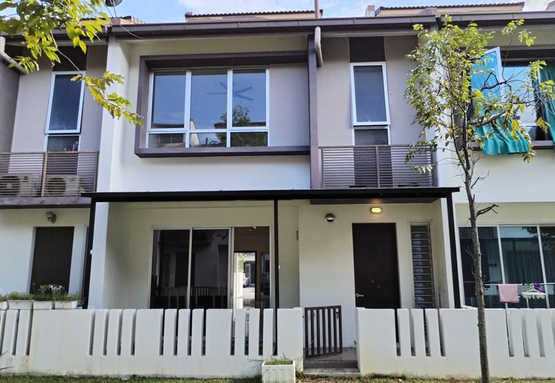 Arahsia Residences, Tropicana Aman