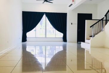 Arahsia Residences, Tropicana Aman