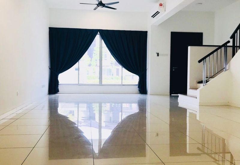 Arahsia Residences, Tropicana Aman