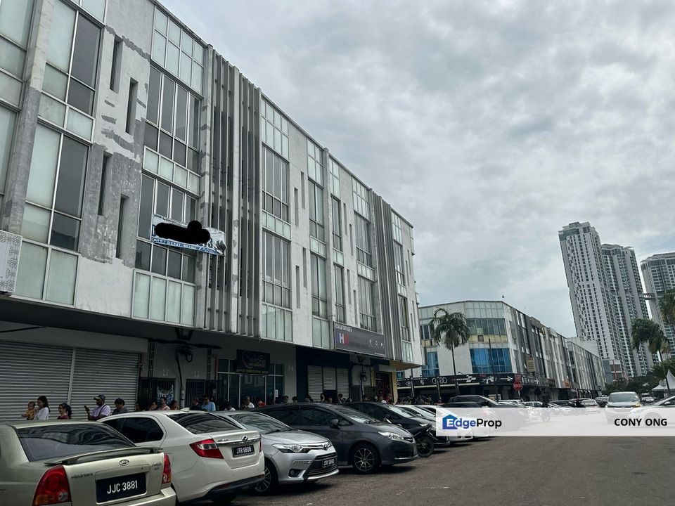 Oasis Megah Ria,3 storey shoplot,24x70,rental income 4k, Johor, Masai