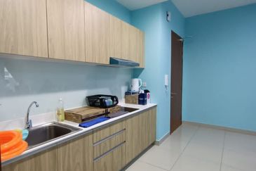 Meridin Bayvue Apartment