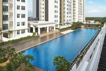 Meridin Bayvue Apartment