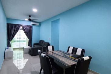 Meridin Bayvue Apartment