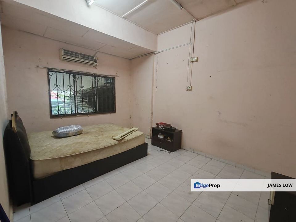 Sri Skudai - 1 Storey Terrace House For Sale, Johor, Skudai