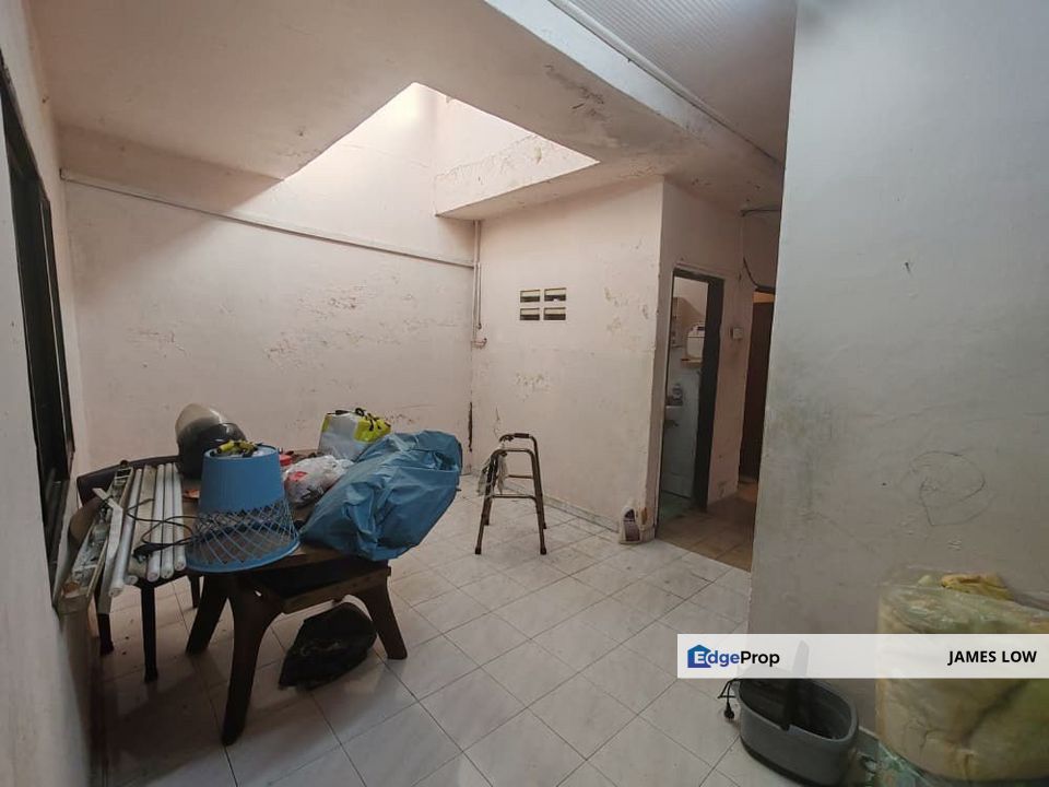 Sri Skudai - 1 Storey Terrace House For Sale, Johor, Skudai