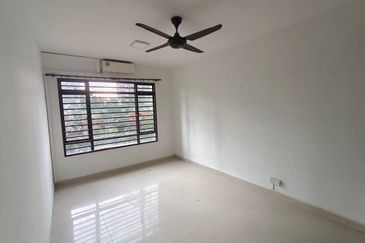 Royal Domain Sri Putramas II