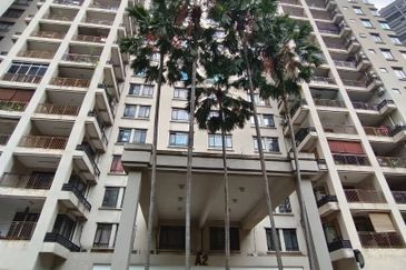 Royal Domain Sri Putramas II