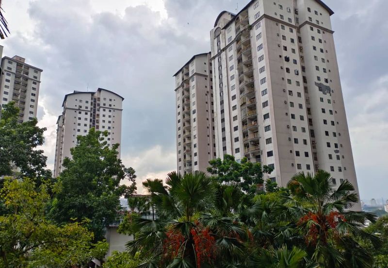 Royal Domain Sri Putramas II