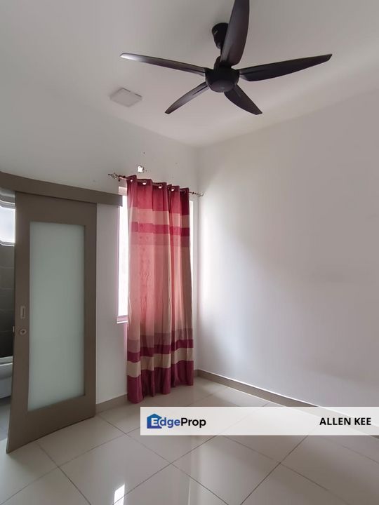 Near to NSK Partial Furnished End Lot Double Storey Teres, Selangor, Klang
