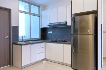 SKS Habitat Apartment, Larkin