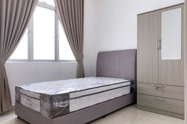 SKS Habitat Apartment, Larkin