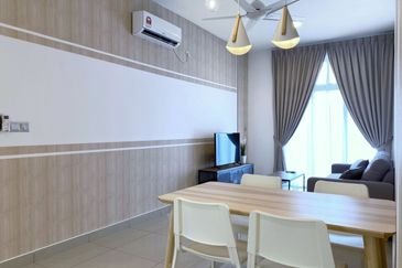 SKS Habitat Apartment, Larkin