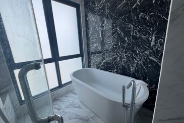 Imperia @ Puteri Harbour