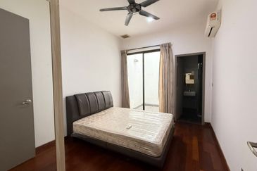 The Canal Garden South, Horizon Hills