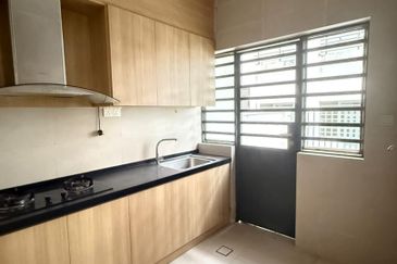 The Canal Garden South, Horizon Hills