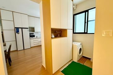 Baypoint @ Country Garden Danga Bay