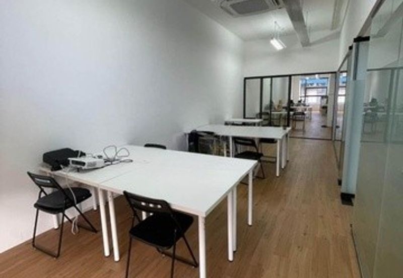 Trillium Lakefield Shop Office