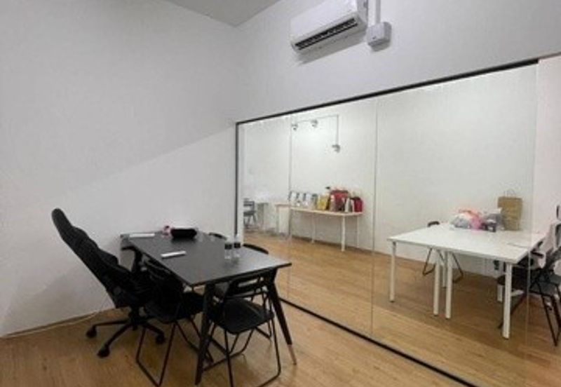 Trillium Lakefield Shop Office